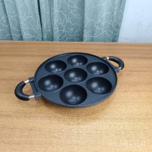 7-holes Baking Pan Non Stick Pan DIY Octopus Rice-meat Dumplings Egg Cake Dumplings Hamburger Kitchen Baking Mold 1